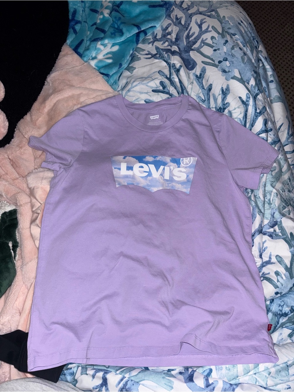 Levi's Lavender Logo Tee with Cloud Print